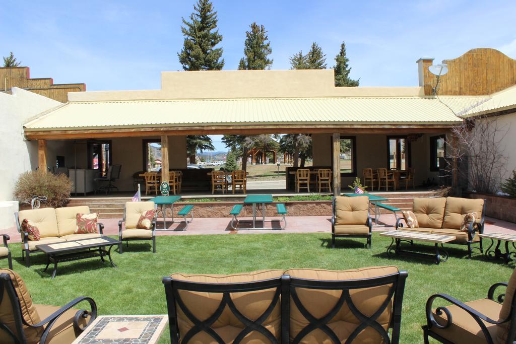 Laguna Vista Lodge Eagle Nest Exterior photo