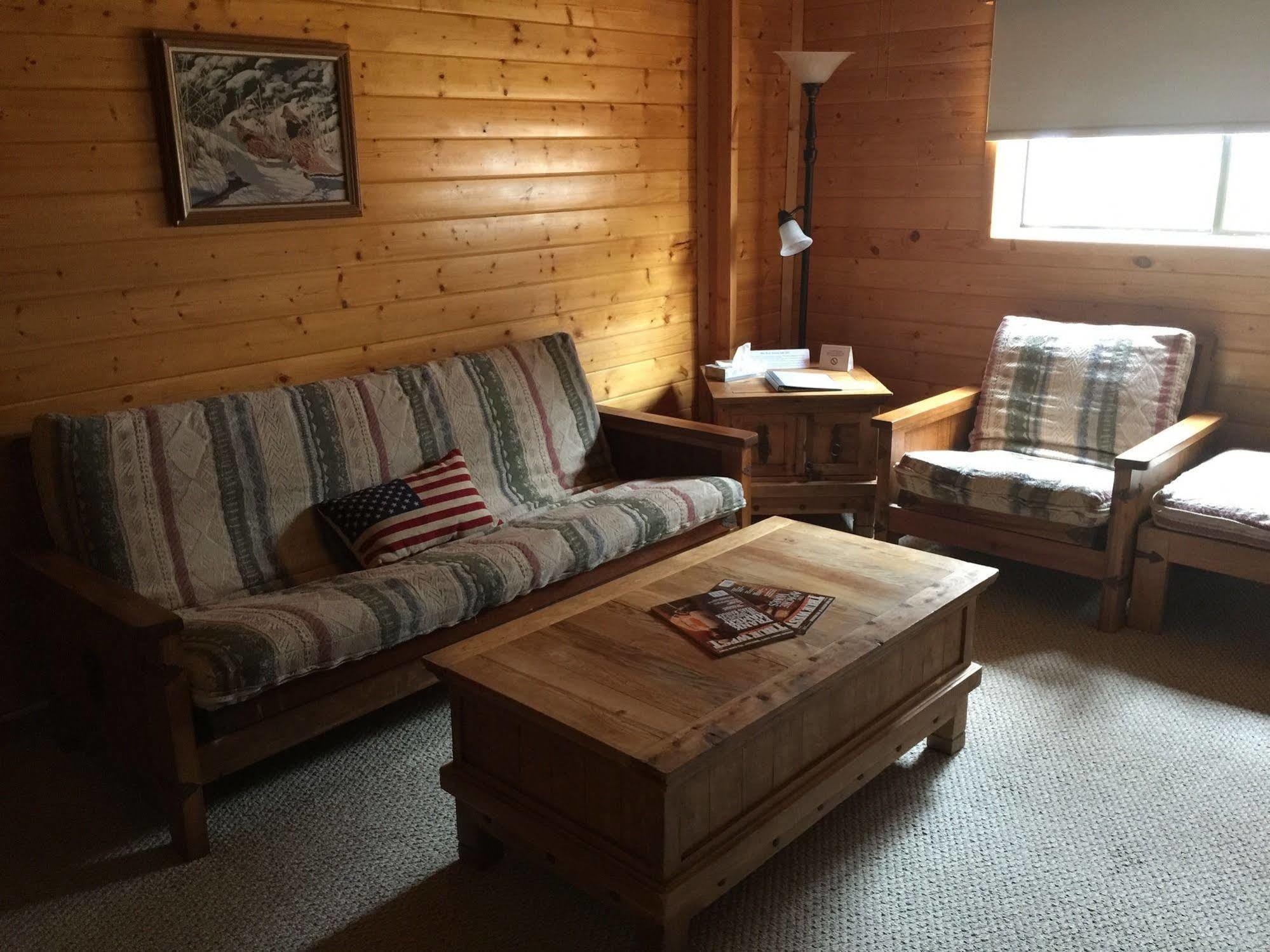 Laguna Vista Lodge Eagle Nest Exterior photo